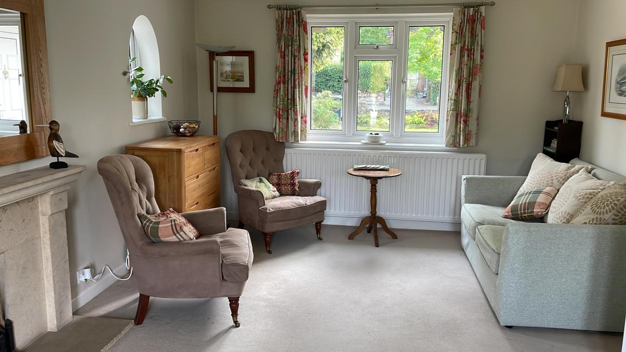 Charming Bournemouth House With Beautiful Spacious Gardens, 5 Min Drive To Beaches, Free Parking For 2-3 Cars 외부 사진
